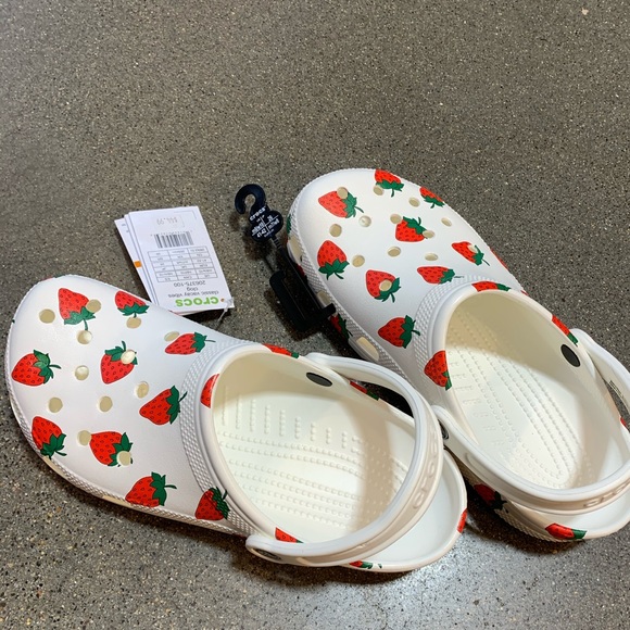 Strawberry crocs s10 brand new